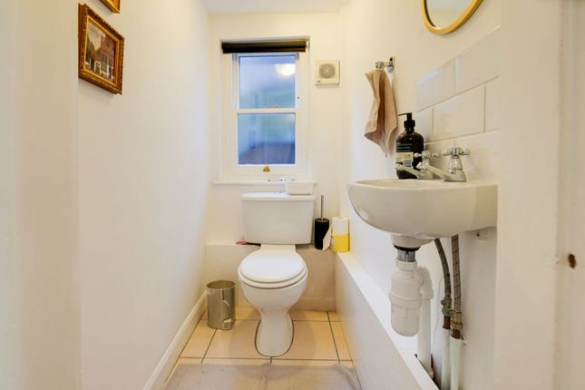 End terrace house for sale in Stoneygate Road, Stoneygate, Leicester