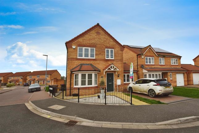 Thumbnail Detached house for sale in Finch Drive, Sleaford