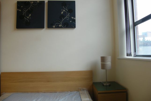 Flat 15, Cornwall Works, 3, Green Lane, South Yorkshire photo 5