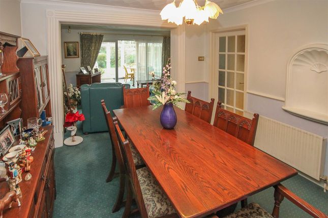 Detached bungalow for sale in Doddinghurst Road, Doddinghurst, Brentwood