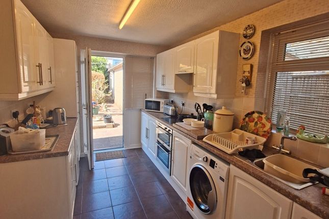41, Swinburne Close, Telford photo 5
