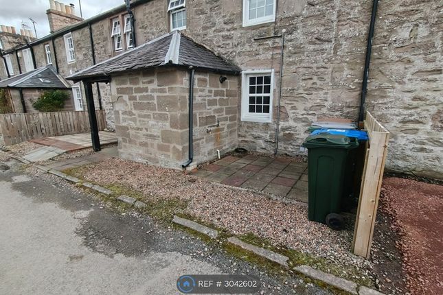 Grey Row, Ruthvenfield, Perth photo 2