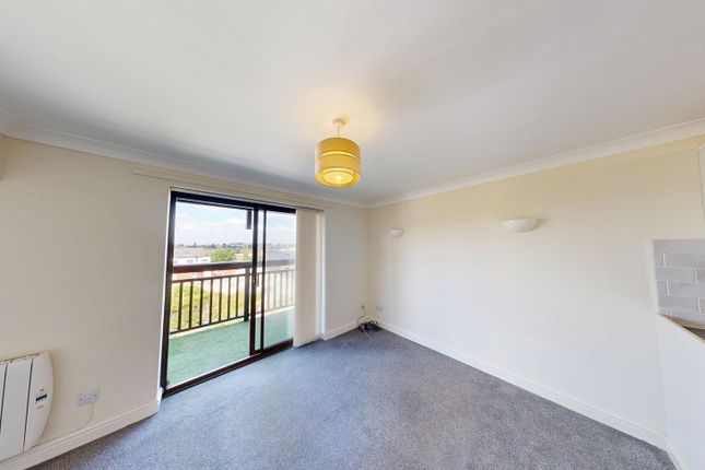 Flat 10, Greenbank Court, Nottingham photo 2