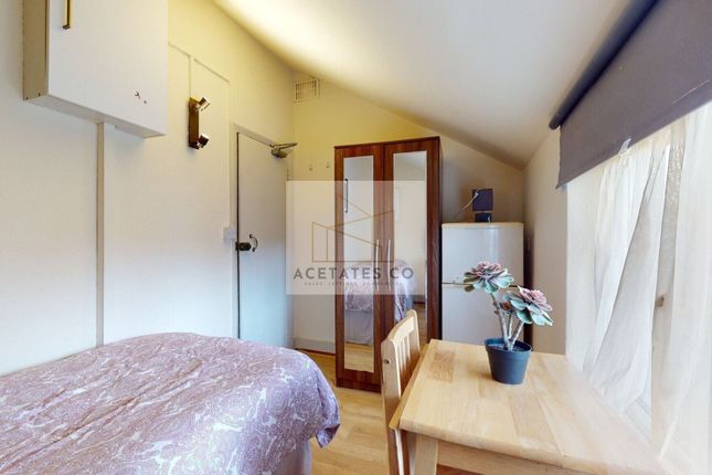 Room to rent in St. Pauls Avenue, Dudden Hill, London