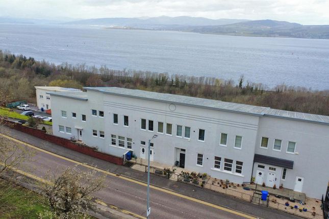 1 Clydeview Apartments, High Carnegie Road, Port Glasgow photo 2