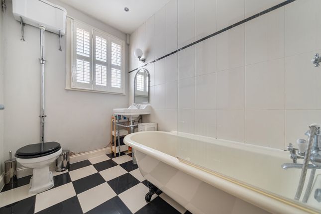 1344474-8-68B055B...