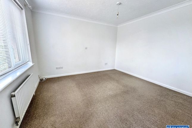 15, Hunters Gate, Okehampton photo 4