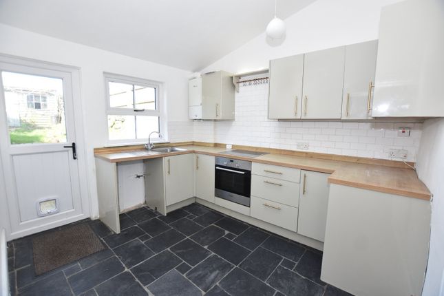 Primrose Cottage, 17, Treskerby, Cornwall photo 3