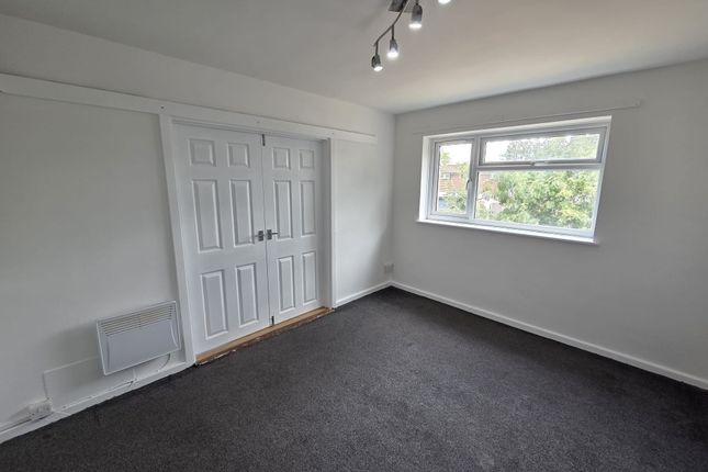 148, Newton Road, Northampton photo 4