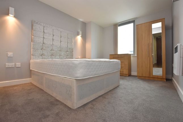 503 Sirius, Birmingham photo 3