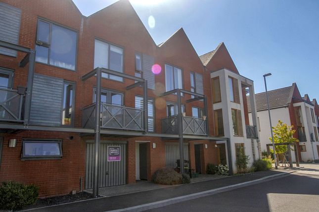 3 Bedroom Houses To Buy In Glastonbury Primelocation