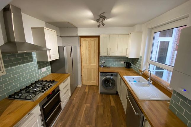 Thumbnail Detached house to rent in Barrack Road, St. Leonards, Exeter