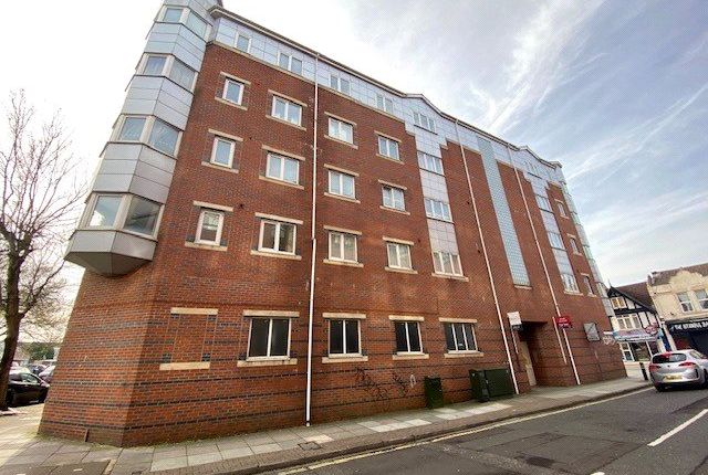 Flat for sale in Nancy Road, Portsmouth, Hampshire