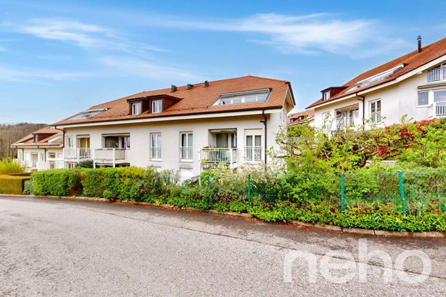 Apartment for sale in Belmont-Sur-Lausanne, Canton De Vaud, Switzerland