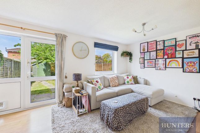19, Hazebrouck Close, Hatherley photo 3