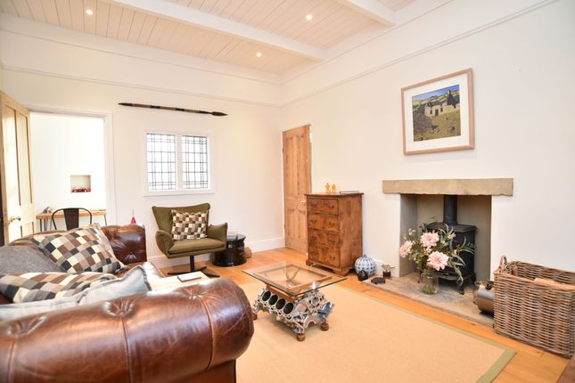 3 Holly Court, Harrogate photo 2