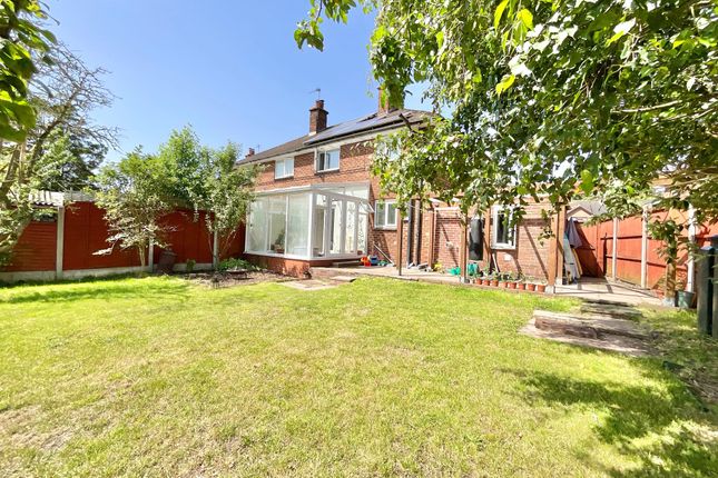 9 The Chestnuts, Market Drayton photo 4