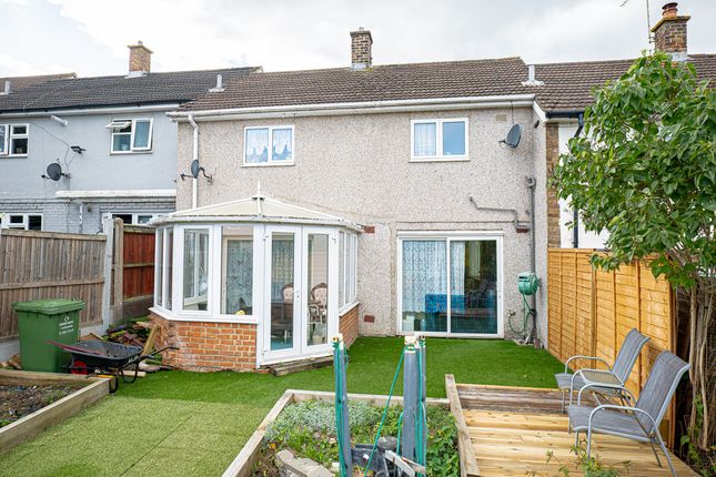 39, South Colne, Basildon photo 2
