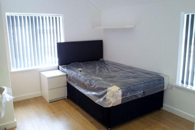 92A, Woodville Road, Cardiff photo 5