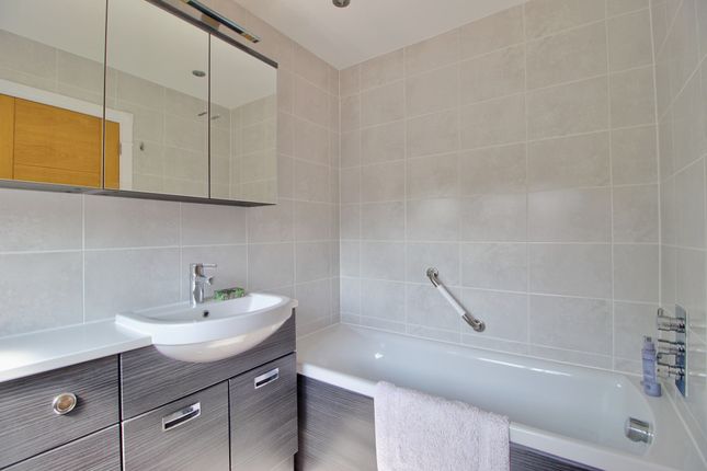 Master Ensuite