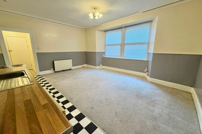 Flat 2, Little Princes, Torquay photo 2
