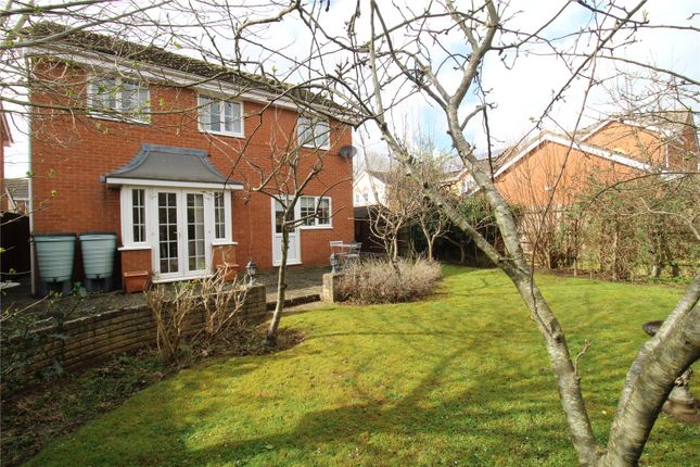Detached house for sale in Foxglove Avenue, Woodford Halse, Northamptonshire