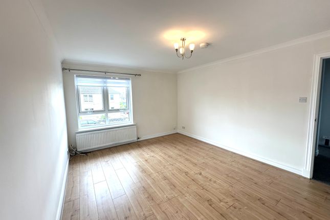 5, Larbert photo 3