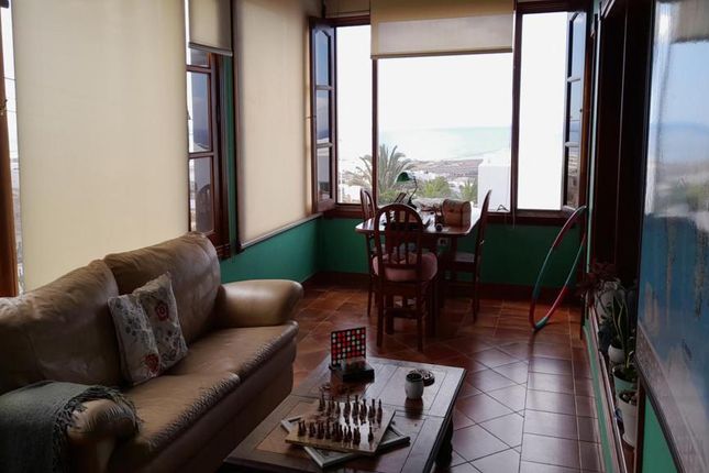 Villa for sale in Los Mojones, Puerto Del Carmen, Lanzarote, 35100, Spain