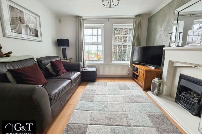 5 Stanhoe Close, Brierley Hill photo 4