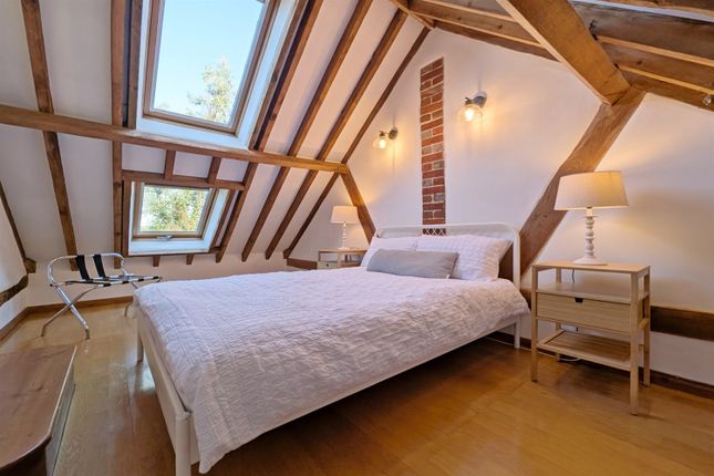 3, The Courtyard, Ingrams Farm, London Road, Hardham, Pulborough photo 5