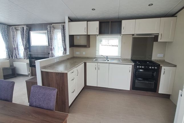 Broadway Holiday Park , Laugharne, Carmarthen photo 2