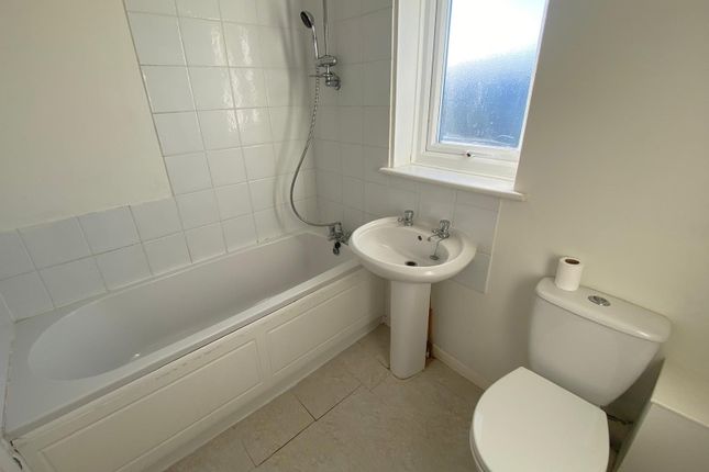 Epping Close, Clacton-on-Sea photo 5
