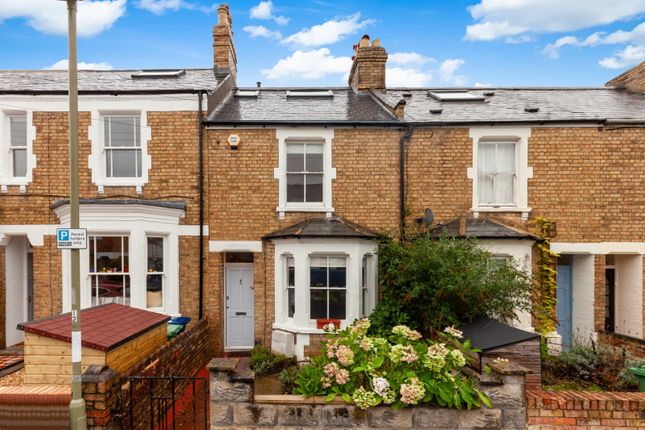 Terraced house for sale in Hurst Street, Oxford
