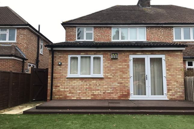 28, Rydes Avenue, Guildford, Rydes Avenue, Guildford, Guildford photo 4