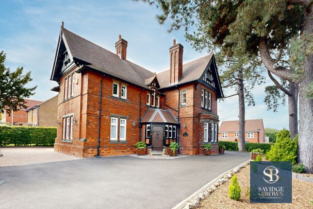 "The Vicarage" 214, Cromford Road, Nottingham photo 2