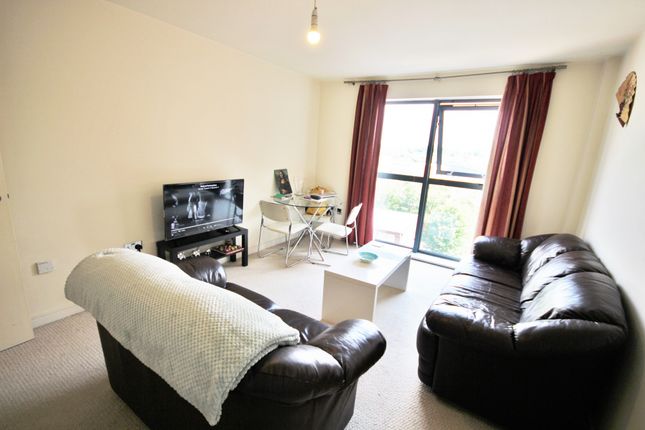 Flat to rent in Lincoln Gate, Red Bank, Manchester