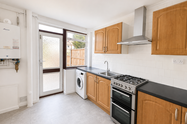 110 Northfield Road, Coventry photo 2