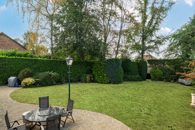 Malby House, 5, Fulmer Drive, Buckinghamshire photo 4