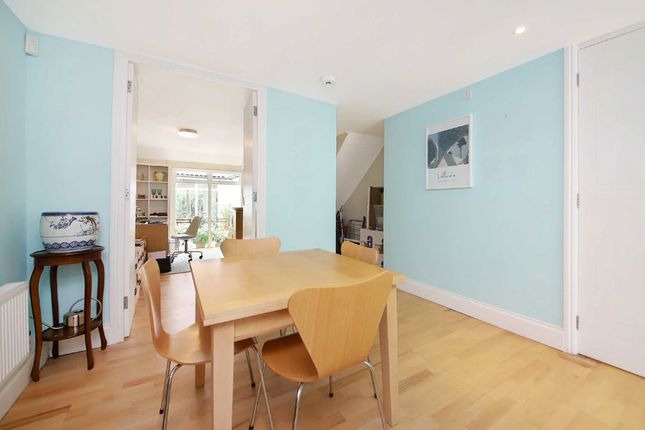 53, Barset Road, London photo 2