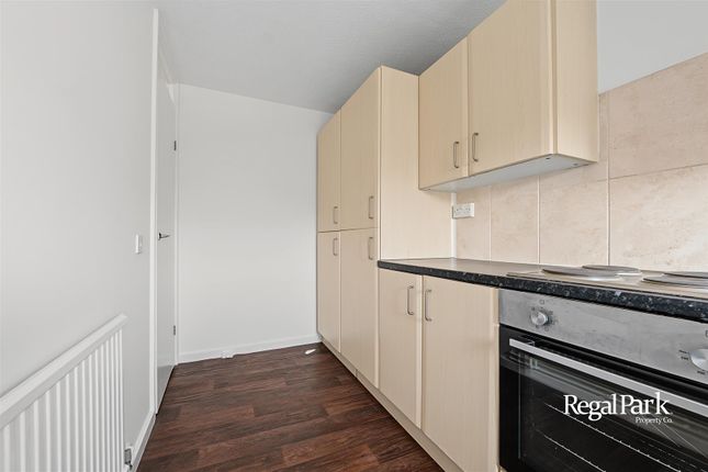 91, Gatenby, Peterborough photo 4