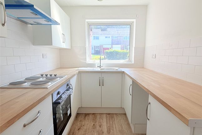 8, Edwards Close, Devon photo 2