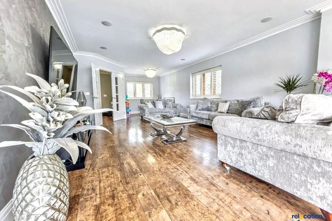 218 Ware Road, Hoddesdon photo 4