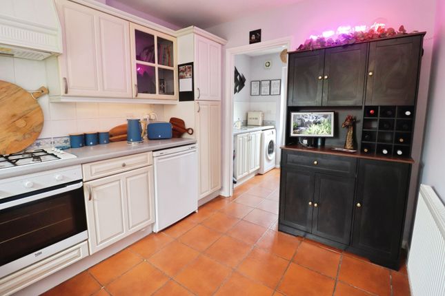 33, Norwich Drive, Lincoln photo 4