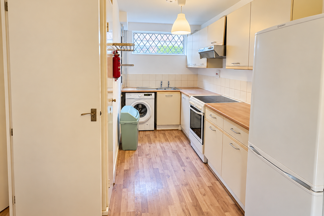 37 Berkeley Walk, Finsbury Park, London, N7 7RS, London photo 2