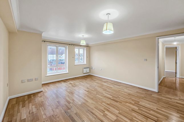 Dominion Close, Hounslow photo 4