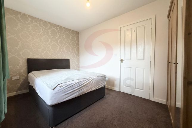 16, Overstrand Road, Leicester photo 4