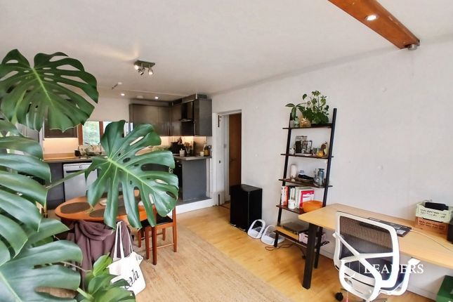 Stone House, 2A, Vere Road, Vere Road photo 2