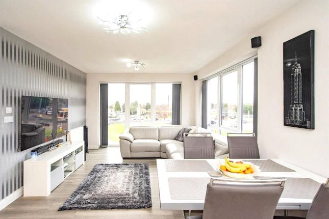 Flat for sale in Dome Mews, 527 St. Albans Road, Watford, Hertfordshire
