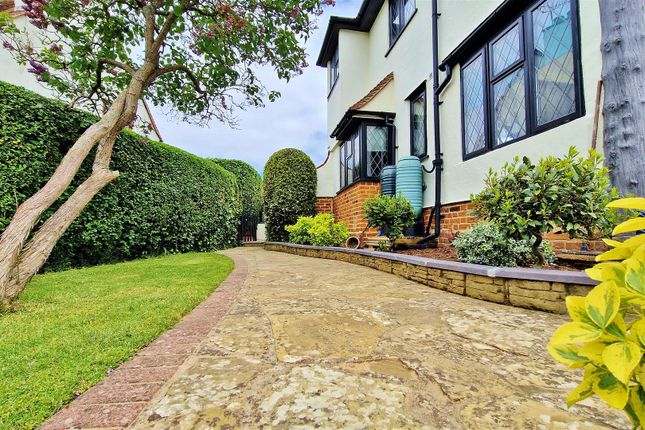 Detached house for sale in Ashlyns Road, Frinton-On-Sea