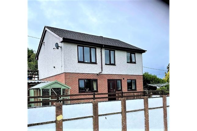 Thumbnail Detached house for sale in Penybryn, Corwen